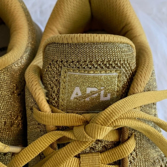 APL ATHLETIC PROPULSION LABS SNEAKERS - Picture 9 of 10